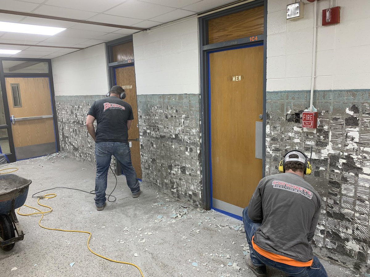 Blue Tile Final Phase!
Huge shout out to Burds Waterproofing and Concrete Concepts in donating their time and equipment in helping to remove the final phase of the “Blue” tile - Once a Bobcat, Always a Bobcat! #givingback #wdbobcats