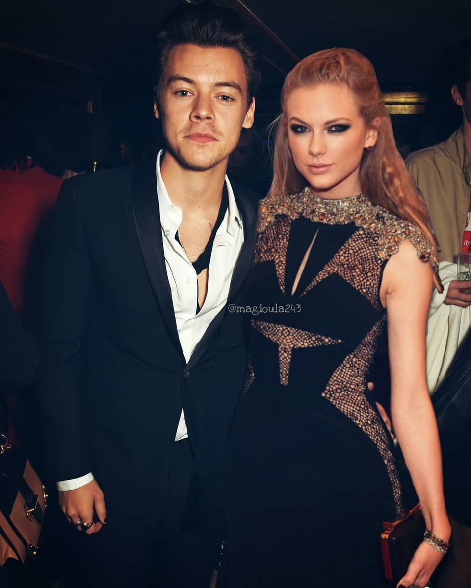 " @taylorswift13 : We don't know about you, but we're feeling 22!  @Harry_Styles "Harry Styles and Taylor Swift if they were both 22 years old!  #harrystyles    #taylorswift    #haylorswyles  #hayloredit  #haylorisreal  #haylor  #haylorsameage