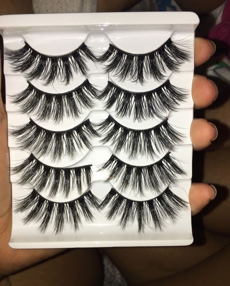 itsMSLashes's tweet image. Dm me if you need lashes, nails💅 or hair 🥰🤑#beaty #beatiful