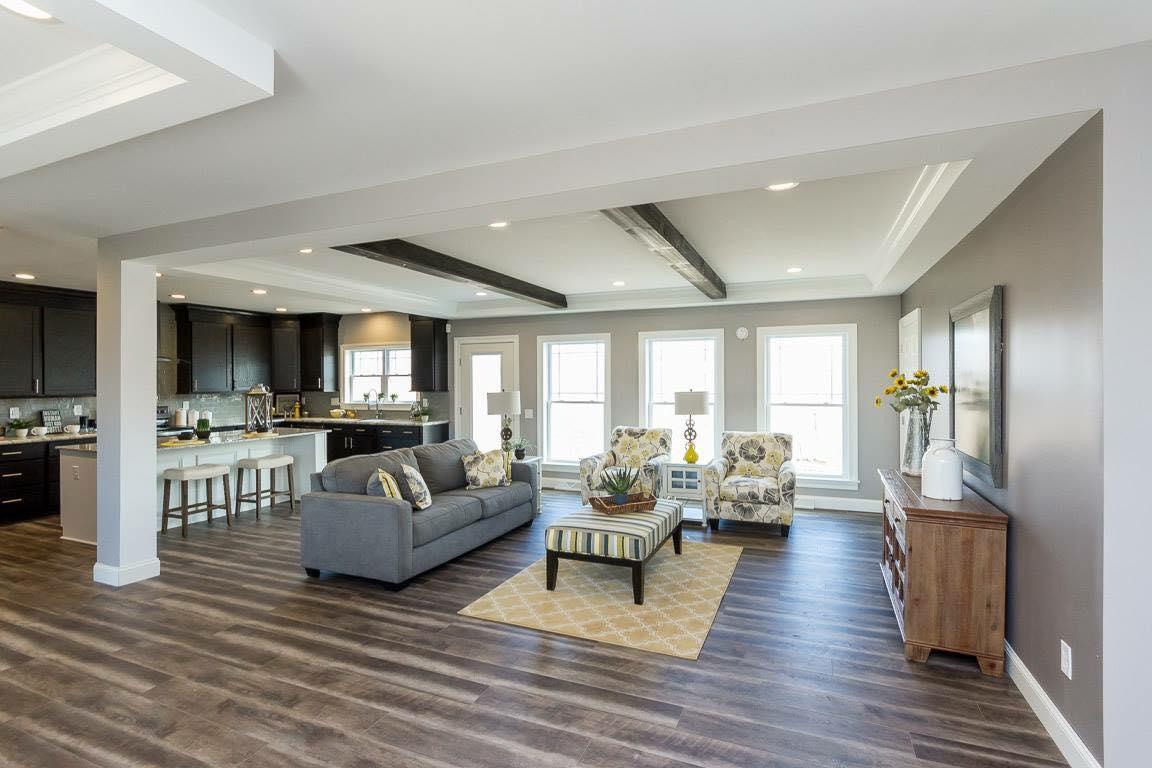 raleightile's tweet photo. Go with hardwood flooring to get the biggest bang for your buck at resale! Sometimes you can’t beat a classic. And when it comes to homes and the type of flooring buyers love, hardwood floors have stood the test of time.

#HardwoodFloors #RaleighTile https://t.co/rqXLMGb7hU