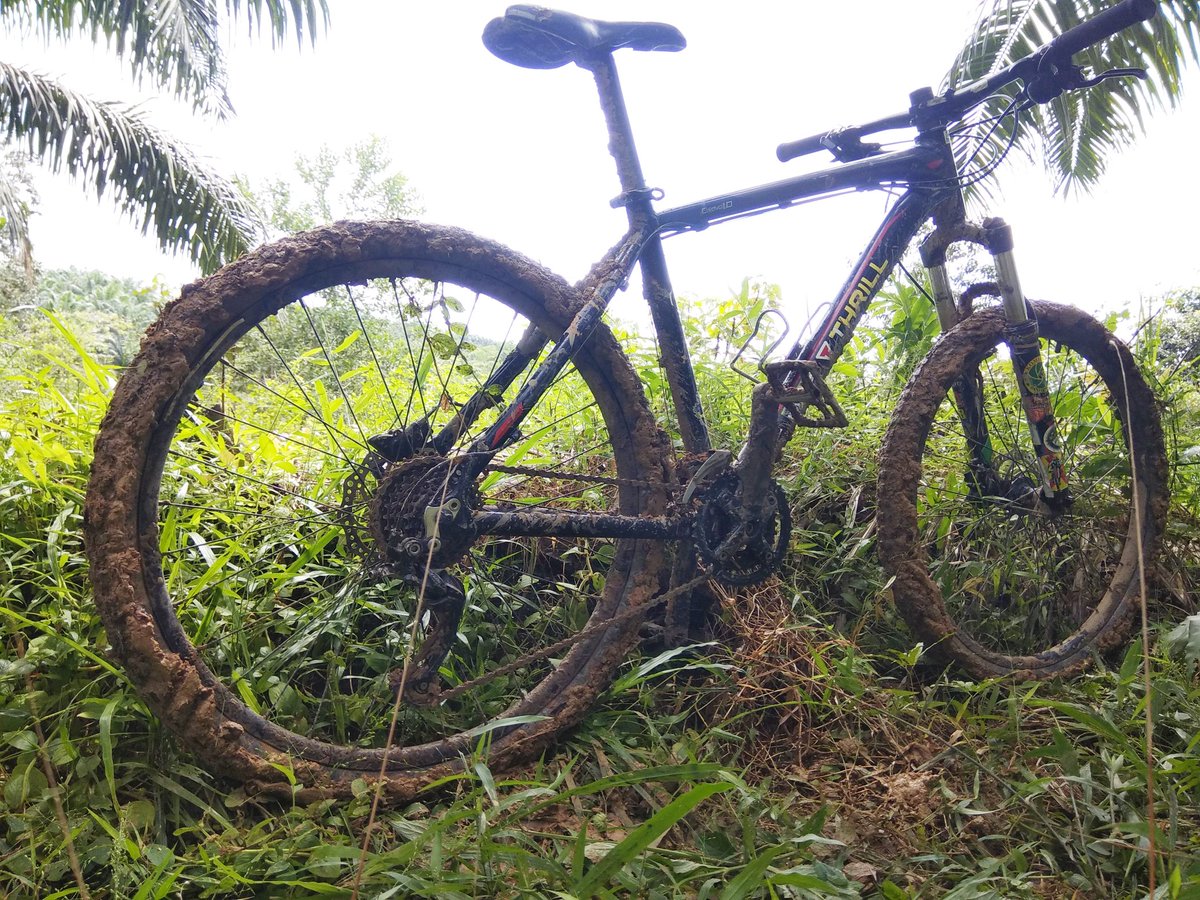 mulai rindu main tanah