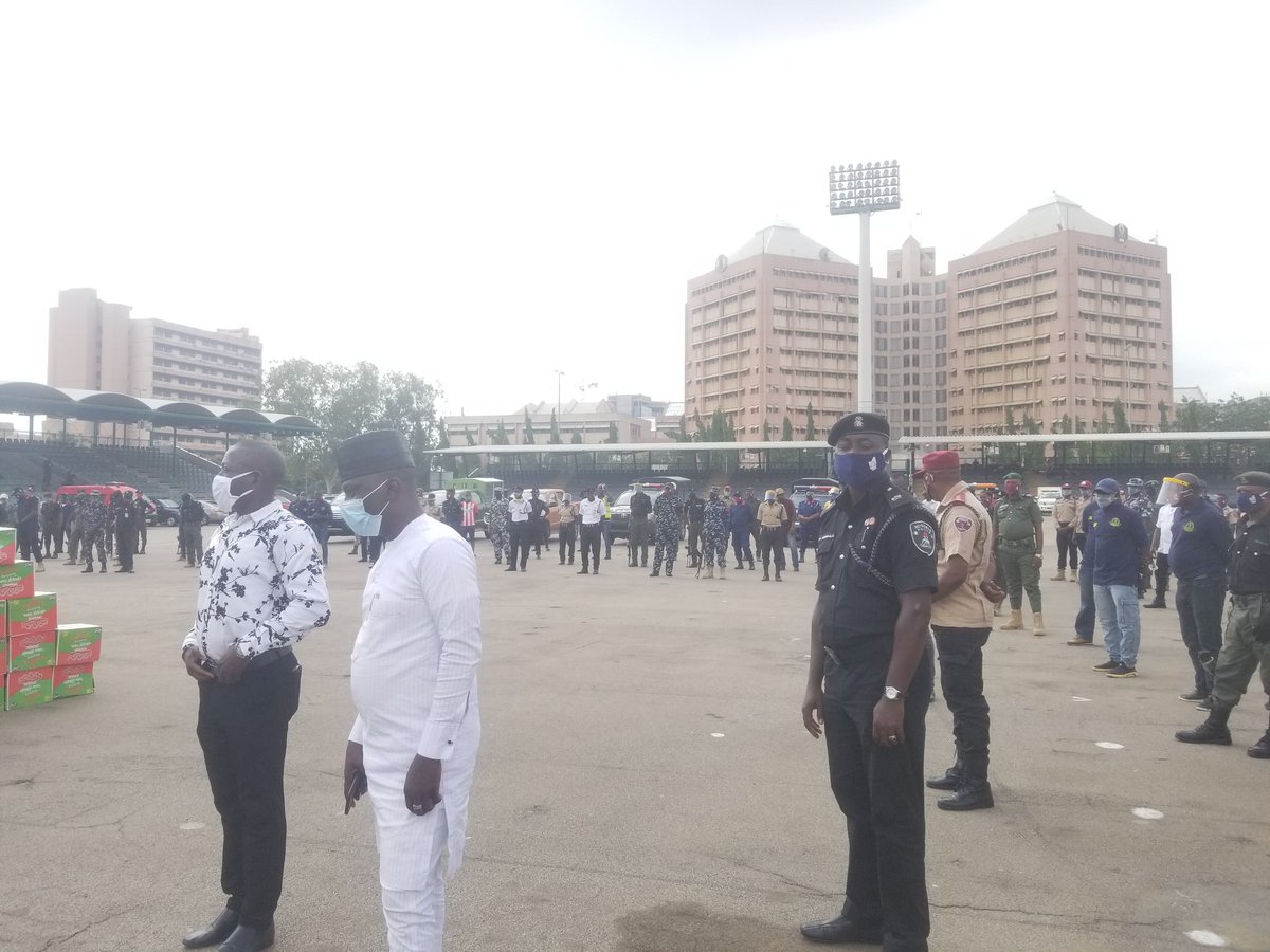AderonkeW's tweet photo. Ongoing: Flag off of Palliative distribution to the Ministerial Enforcement Task Team on covid19 restrictions by FCT Minister  of State @DrRamatuAliyu. #StaySafe https://t.co/XVd6NY0ngO