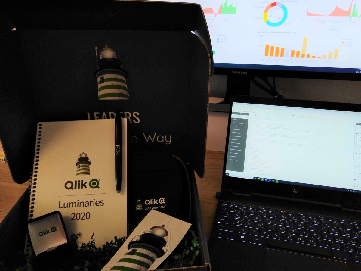 If I remember previous #QlikWorld correctly, I would have a bit of a hangover right about now 🤪
Since it will be virtual this year, I can at least have more fun with #QlikLuminary swag, which I finally managed to snatch from the office 🤓
Thank you @FarquharFTW <a href="/CarolynDavis06/">Carolyn Davis</a>