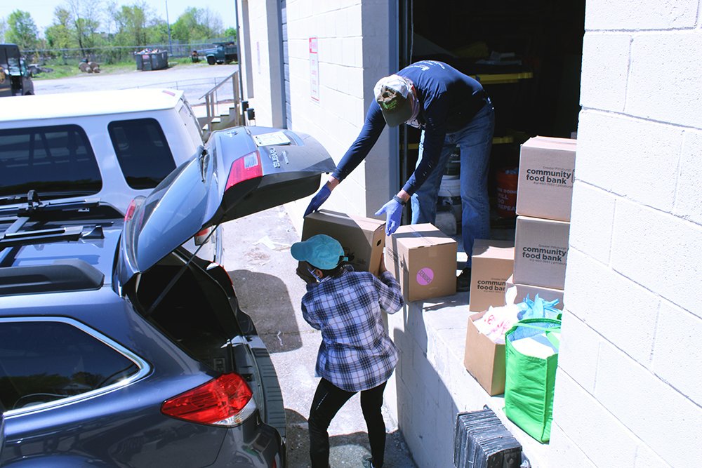 RTPgh's tweet photo. In response to the great need created by #COVID19, we have partnered with the @PghFoodBank and 12 community pantries to deliver fresh food and some basic hygiene necessities that will help our low-income and senior neighbors safely shelter in place. 
#HealthyNeighbors #Pittsburgh https://t.co/xnpuPmC9l0