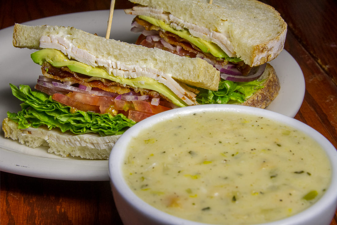 jacksbagels's tweet photo. Raise your hand if you're already thinking about lunch 🙋‍♀️. Grab a sandwich and soup or salad to-go at our Milpas location or get lunch delivered 🚗 straight to your door in Carpinteria and Montecito ($20 minimum). https://t.co/mukOCh2zF3