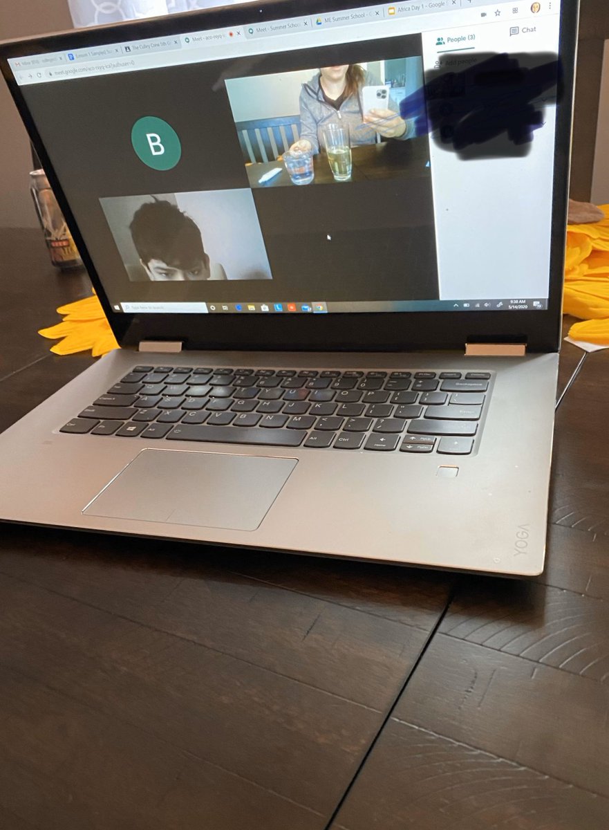CulleyCrew's tweet photo. #GoogleMeet  for the win with the oil, water and antacid tablet in a glass! “Mrs. Culley the water molecules are smaller than the oil molecules, so they can pack tighter together. This means that water is denser than oil.  I got it!”💡#review #connections #giggles https://t.co/ZsbispYeHd