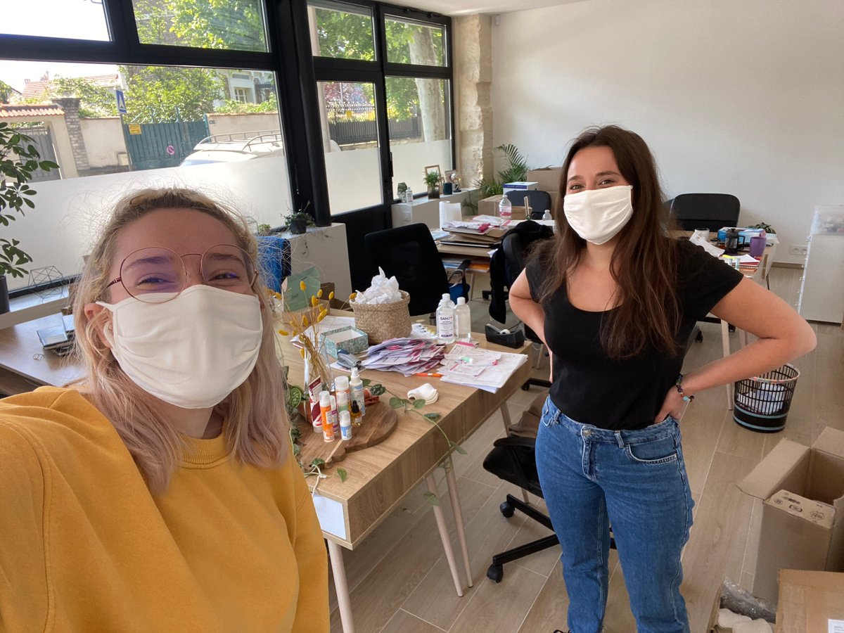 Retour au buroO 😁

Retour au travail un peu particulier, 1 mètre de distance et des masques !

Nous avons des plannings de roulement pour que nous ne soyons pas trop dans les locaux. Armées de nos gels hydroalcooliques !

Merci pour toutes vos commandes et votre soutien ❤️