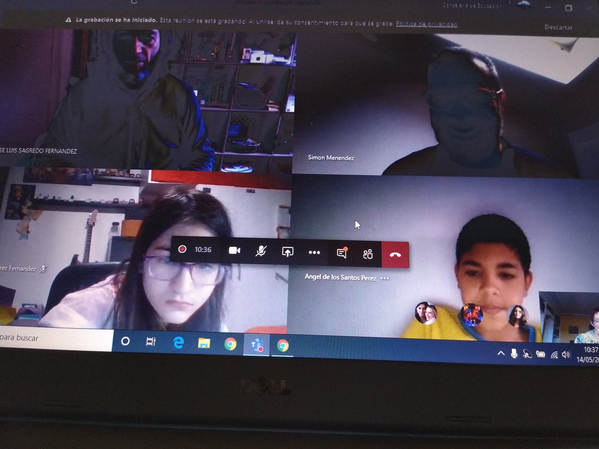 geles88M's tweet image. Hoy en el programa de radio La Resistencia del @cpmdecervantes  han entrevistado a @simon_menendez de @AshokaSpain 👏👏👏 @cprgijon  @mardeniebla @HablaGijon @EstebanOlga