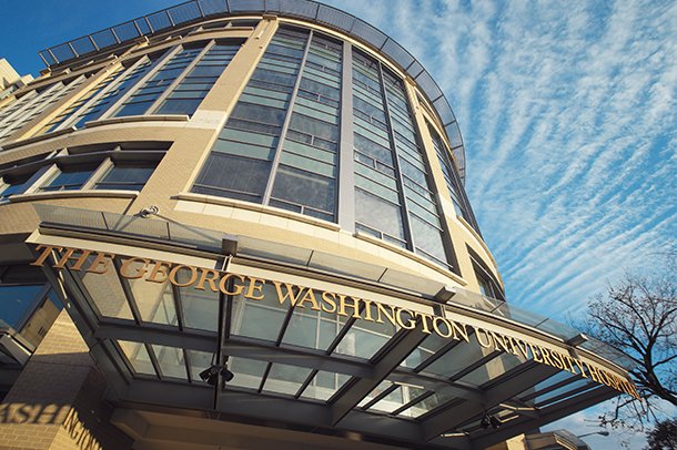 EBeauty_Com's tweet photo. Today's #HospitalPartner spotlight is on George Washington University Hospital! @GWHospital joined the EBeauty Community early this year and we are so happy to have them!
.
.
.
.
#GeorgeWashingtonUniversity #GWU #GWHospital #EBeauty #Wig #WigExchange #WigDonor #WigRecipient https://t.co/MTkzpxIWWJ