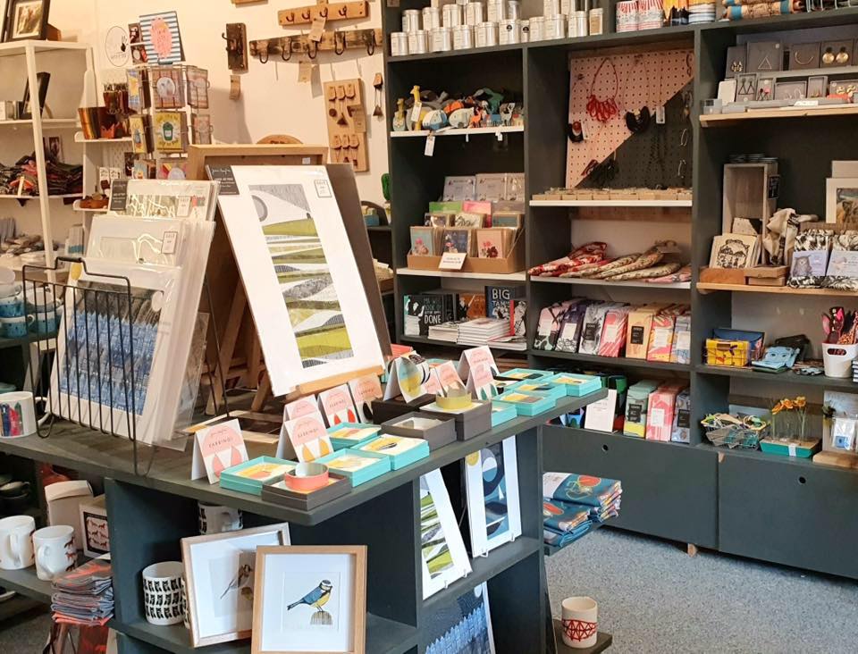 Koolyst's tweet photo. An Independent Zebra in Stockbridge may be temporarily closed during lockdown, but you can still order online for delivery. Perfect if you are looking for homeware, prints, a special gift (even a treat for yourself maybe) or a birthday card.

https://t.co/kq2A4IHsqB 

#shoplocal https://t.co/v6zxe5iUNL