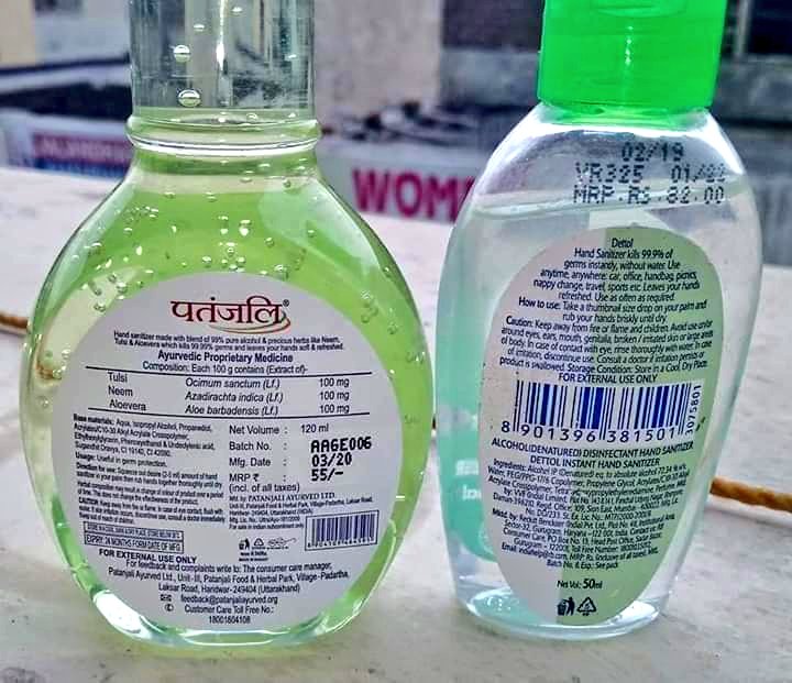 GovindRamPate18's tweet photo. #Dettol कंपनी 50 ml सैनिटाइजर 82 ₹में 😢
और पतंजलि का
2 गुना से ज्यादा 120ml सिर्फ 55₹ में!!
आप खुद निर्णय कर लीजिए लेना कौनसा है??👌
स्वदेशी अपनाओ,
देश बचाओ l👍
विदेशी कंपनियों केलिए भारत एक बाजार है,
लेकिन #पतंजलि के लिए भारत ��रिवार है..
देश को लूट से बचाएं, पतंजलि अपनाएं। https://t.co/GAZxj6Kutx