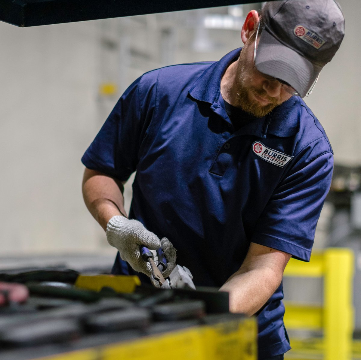 BurrisLogistics's tweet photo. Our Team in Harrington, DE is looking for a hardworking Mechanic to join their Frozen Warehouse Team. Come #MakeItHappen with us today!
Learn more and apply here:
https://t.co/kwr5oDkYIM
#BurrisCustom #BurrisLogistics #OneBurris #logistics #supplychain #warehouses #nowhiring https://t.co/ddz9QKt5Wv