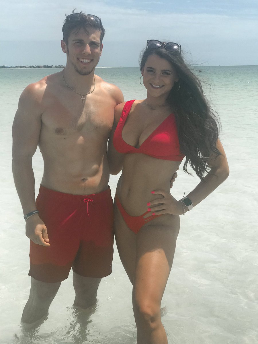 AKMilosevic's tweet photo. Celebrating 4 years was amazing 😍 @zdilauro35 I love you ❤️ https://t.co/kS3Mo7PoCg