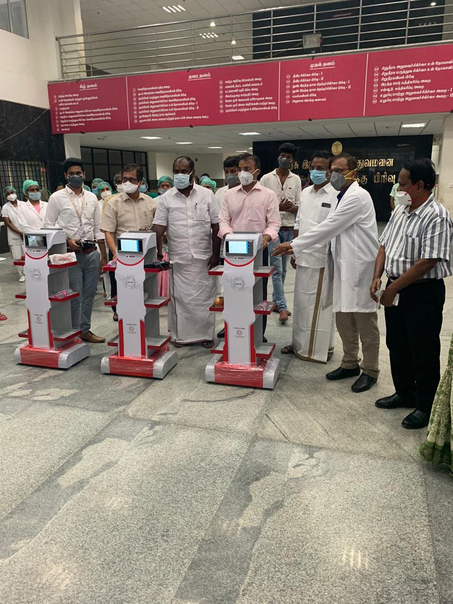 SVaidhyasubrama's tweet photo. .@SastraUniv handed over 10 Med&amp;Food Supply Robots in the last 5 days to COVID Isolation wards at Thanjavur, Trichy &amp; Madurai. Will hand over the remaining 10 in the coming days for other parts of TN to complete our commitment of 20 Robots @CMOTamilNadu @Vijayabaskarofl https://t.co/w4dPsf2yRO