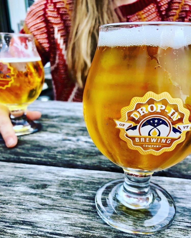 Tonight, 5/14 at 6pm EST join Steve Parkes from <a href="/DropInBeer/">DropInBeer</a> and the American Brewers Guild. Learn more on the appearance and flavor of beer. Plus a glimpse of the American Brewers Guild brewing school. Stop by the brewery 12-4pm to pick up beer!
ow.ly/maST50zFwaT