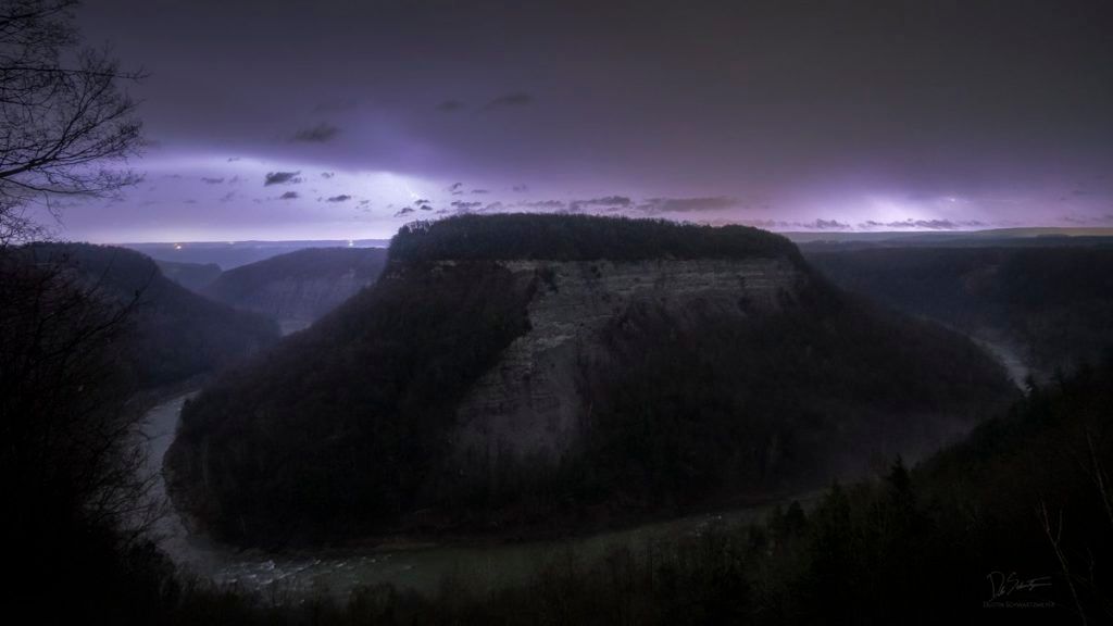 Severe storms roll through Letchworth State Park Sunday night in NY by Dustin Schwartzmeyer <a href="/D_Schwartzmeyer/">Dustin Schwartzmeyer</a> ~ Weather Photography Favourites April 2019 - bit.ly/2L5YsCK #ThePhotoHour #StormHour