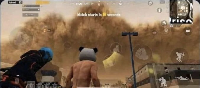 SainToqeer's tweet photo. When someone says kya update aaya ha Pubg ka                                             Me: 1.93 GB ki matti he dali ha inho ny 😒                                                             #PUBG_MOBILE https://t.co/hT6bZDlFcQ