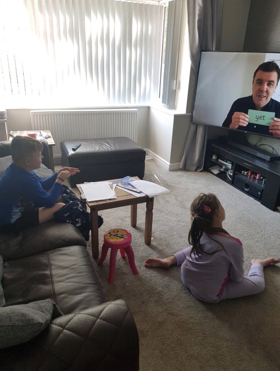 Smith_SMCA's tweet photo. Super work this week Logan not only at home but in school. Great sound reading and spellings! Fantastic prodigy maths as well! #proudteacher #homelearner #RWI https://t.co/zEkjV6V1RG