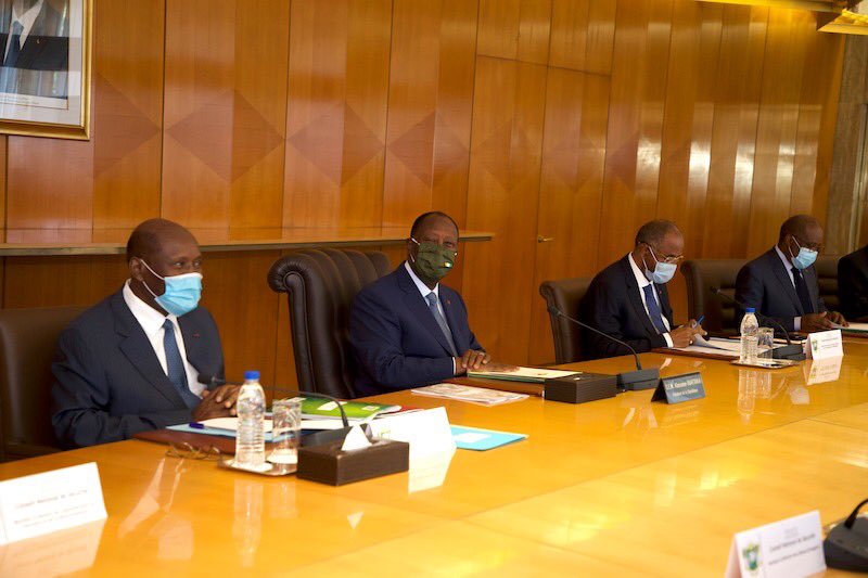 AOuattara_PRCI's tweet photo. Maintien de l'isolement du Grand Abidjan jusqu’au dimanche 31 mai 2020. #StopCoronavirus #COVID19CI https://t.co/8ZEJxqkPli