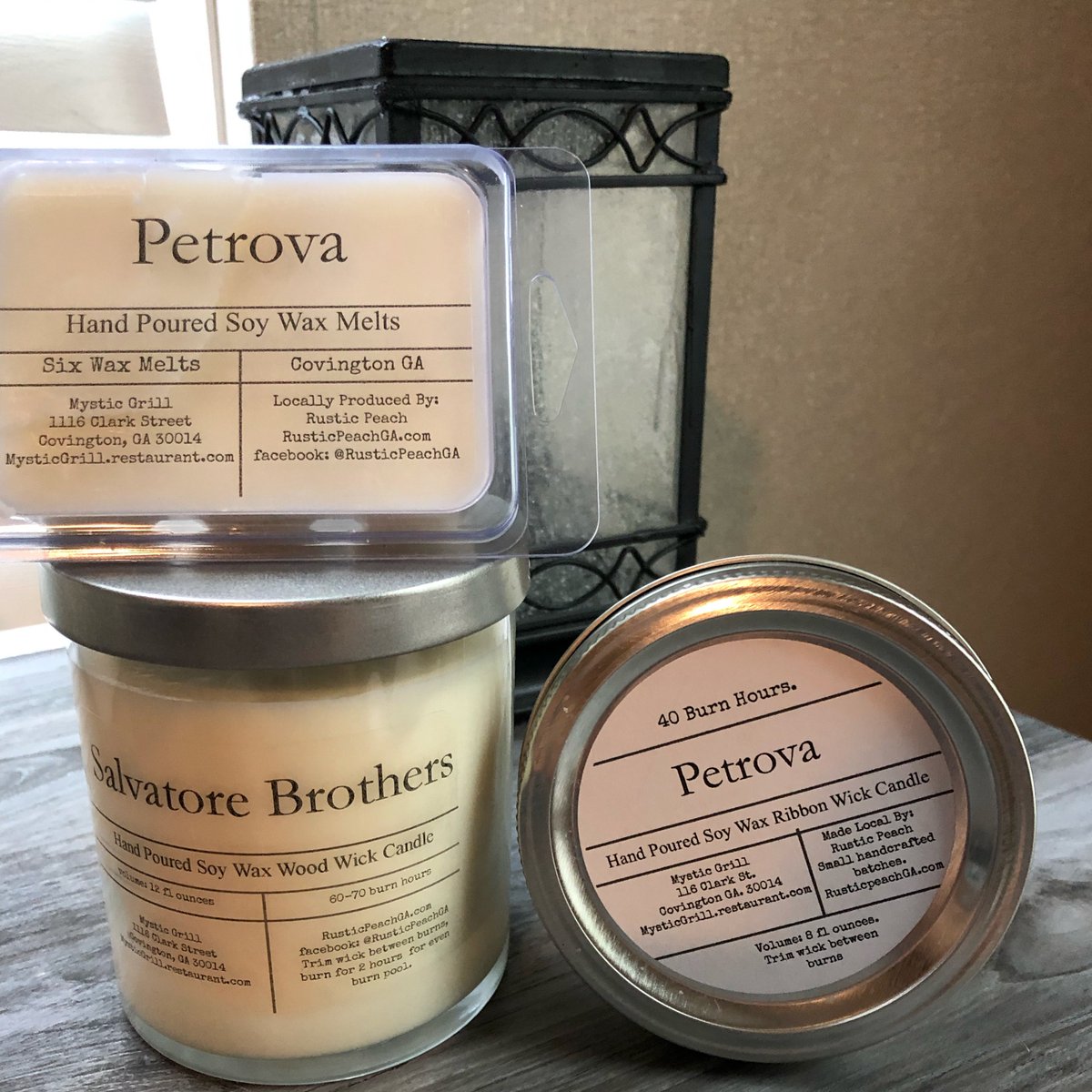 M_Reneea's tweet photo. Grabbed some new smell goods from @MysticGrillGa ❤️ If you haven’t tried them, do so now!  They are AMAZING! 🙌
#TheVampireDiaries #tvdforever #mysticgrill #TheAlley #mysticfalls https://t.co/adD51NdVIK