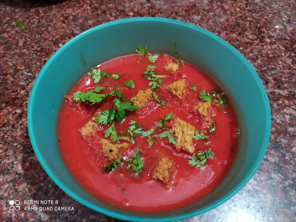 PankhuriAggarw6's tweet photo. #Quarantinelyf,#healthylifestyle
#soup 😍 https://t.co/iaGObSawGU