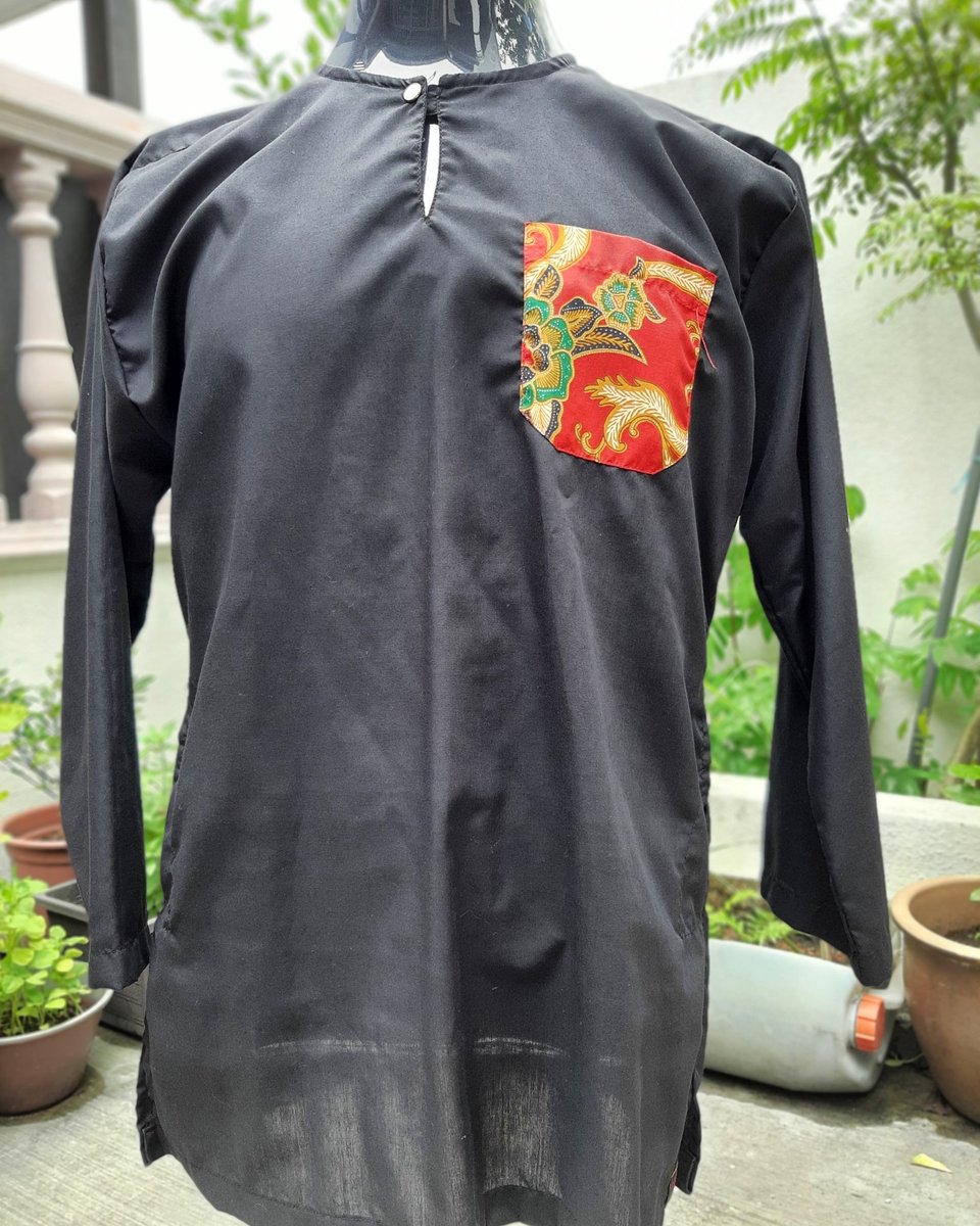 BatikFest_'s tweet photo. @nobisha Kurta / Kemeja Poket Batik.

#clearencestocksale

RM50/pcs .
Sesuai dipakai untuk semua majlis. 
Page ig : @qapaschanteq
FB page: byNisaKasnoon

https://t.co/4Ox6KXCmux https://t.co/X2Djau59os