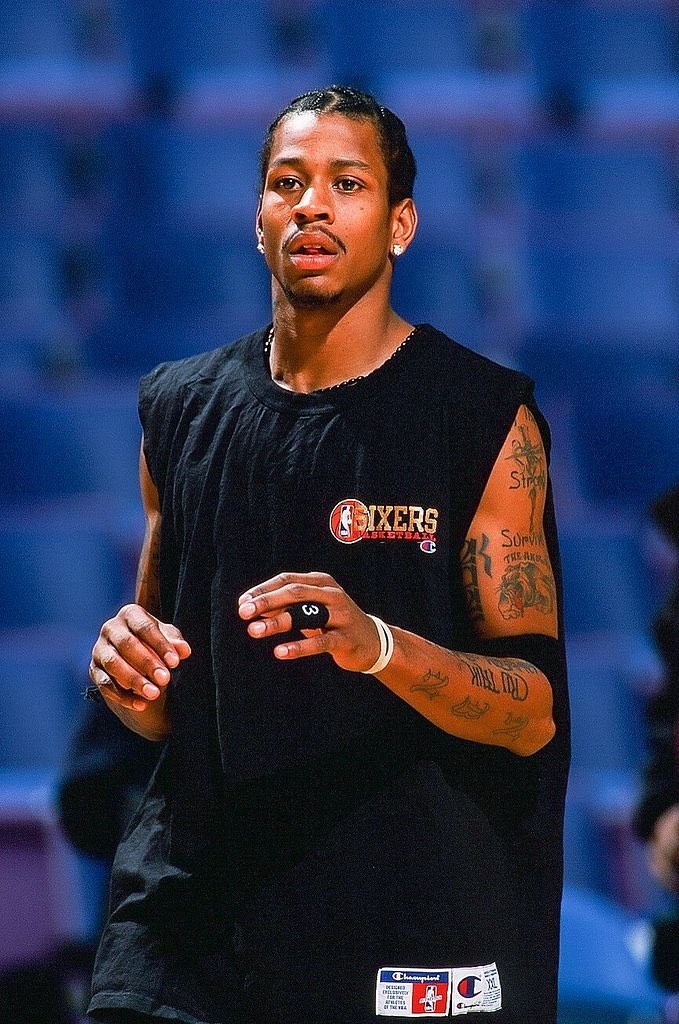 ThrowbackHoops's tweet photo. Changed the culture. 🔥 https://t.co/eyASK8Rkaz