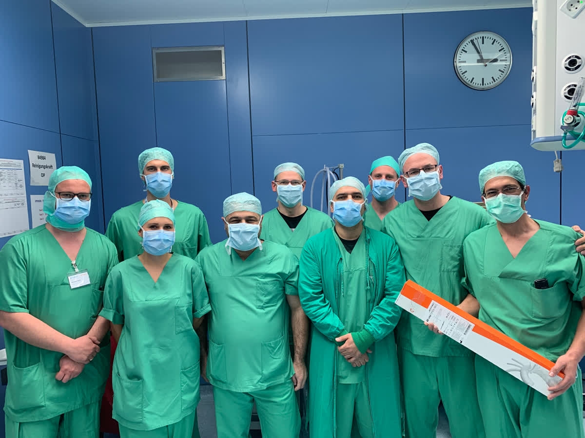ArtivionInc's tweet photo. Brand NEW FET Hybrid Prosthesis - First in Man Implantation - Yesterday the E-vita OPEN NEO was implanted in a patient with symptomatic distal aortic arch aneurysm involving the left subclavian artery by Dr. Tsagakis in Essen, Germany. https://t.co/kI2Q2tREmI https://t.co/diRpR91sWz