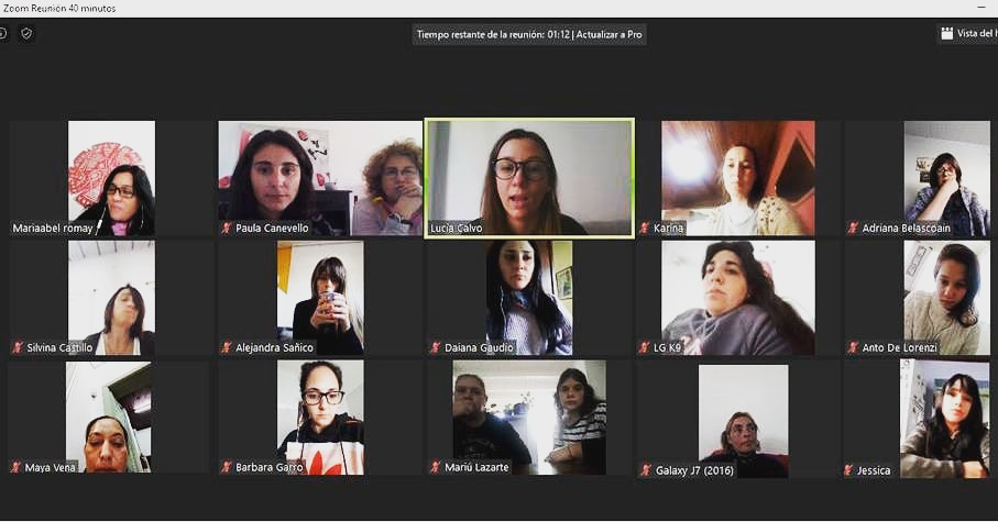 PaulaCanevello's tweet photo. Gracias Lucia Calvo por la charla sobre violencia de género. 
Gracias a las mujeres azuleñas q se sumaron a compatir experiencias y visiones sobre la violencia en momentos de aislamiento social.
Sigamos hablando de #ViolenciaDeGénero https://t.co/Inpcdqm2hd