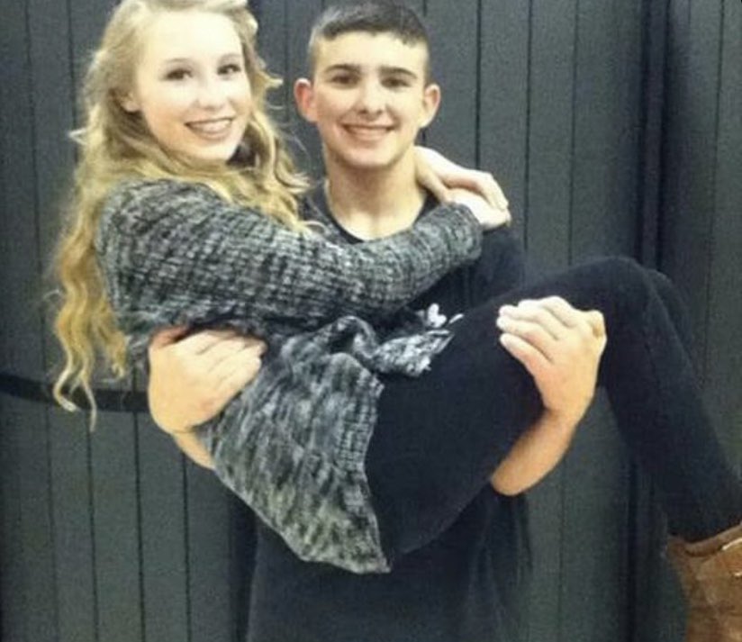 ajh_1065's tweet photo. A real one since 6th grade, happy birthday!!! https://t.co/ecPO2WOJpK