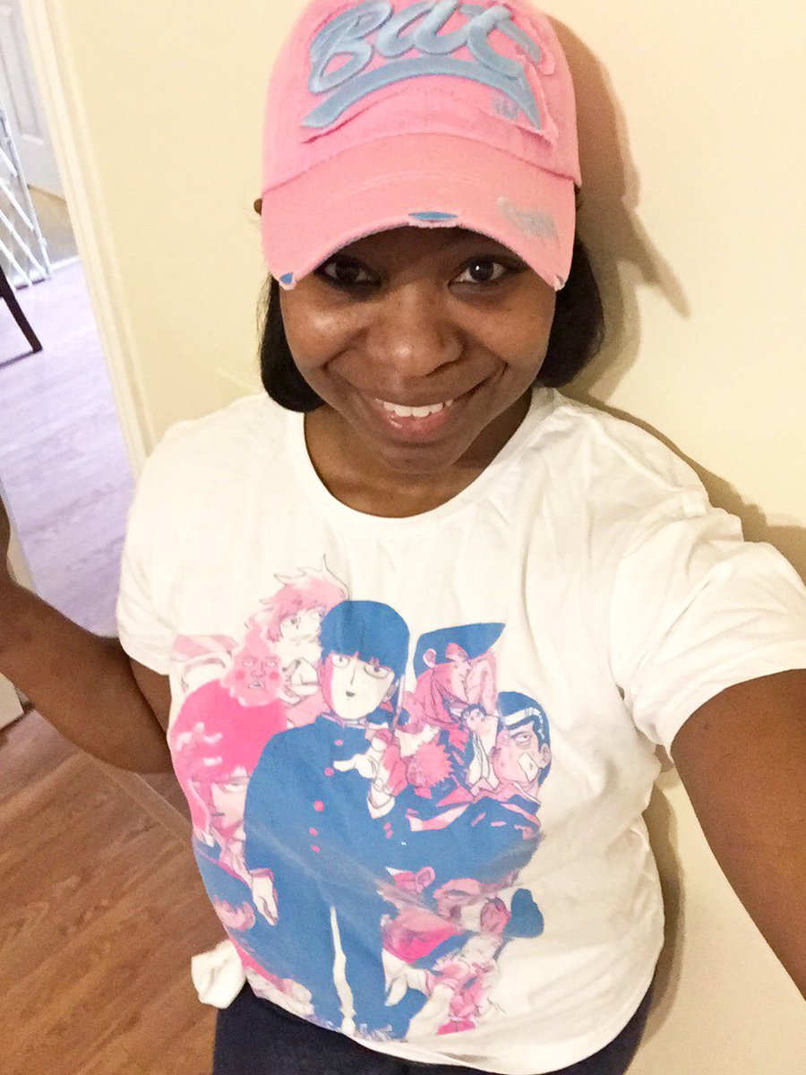 ShanPir's tweet image. That time you realized that you had a #hat the #samecolor as your #MobPsycho100 #tee 😲!  Yeah... that #feeling 😉! #perfectmatch #didnthaveaclue 😂 💕!