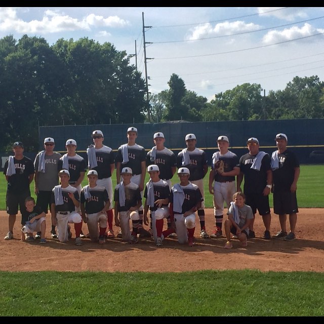 Today’s #ThrowbackThursday celebrates the 2016 14U Black Bulls team that came away in first place at the Butler Wood Bat Nationals!
#BullsFam