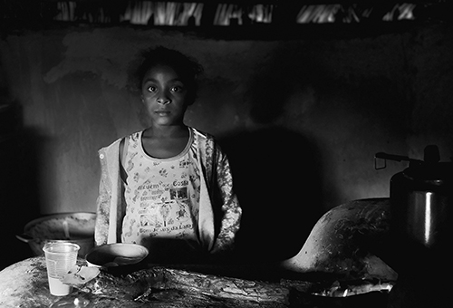 EDGEofHUMANITY's tweet photo. Simple Lives Off The Grid In Brazil’s   Backlands

https://t.co/yfpfEwbyhd

#OffTheGrid #Brazil #Backlands #DocumentaryPhotography #Photography #Blackandwhitephotography https://t.co/EcjEXAWJXy