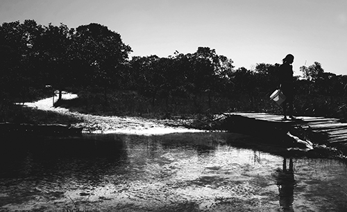 EDGEofHUMANITY's tweet photo. Simple Lives Off The Grid In Brazil’s   Backlands

https://t.co/yfpfEwt9FN

#OffTheGrid #Brazil #Backlands #DocumentaryPhotography #Photography #Blackandwhitephotography https://t.co/NNJFPUkLUc