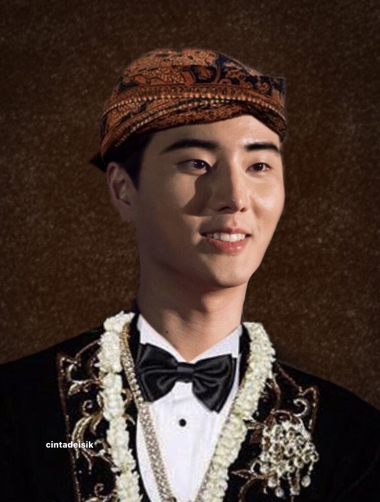 cintadeisik's tweet photo. nih ak kasih polosannya. dijaga baek baek ya suami akππ»ππ»
heran knp bisa lokal banget gini yaampunπ
wm nya jgn di crop / apus ea, thx uuπ
#mdhalu #youngk #day6 https://t.co/P2NyNib1pR