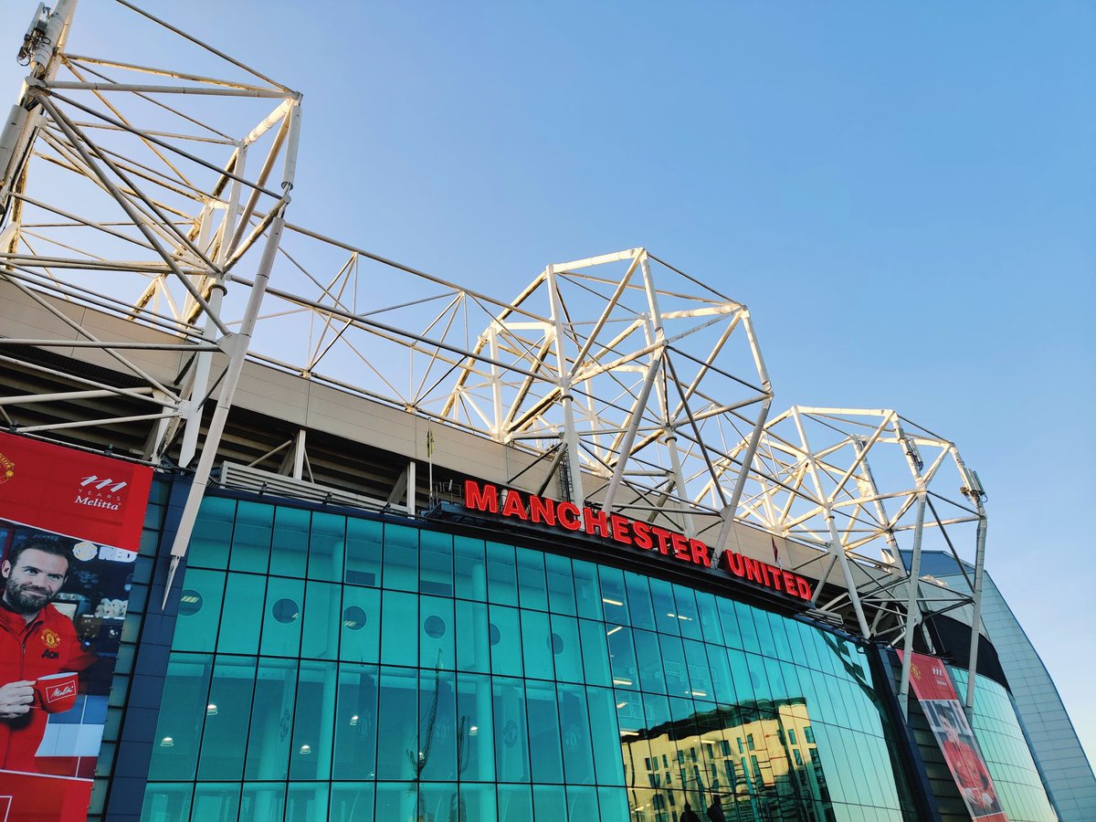 2. Old Trafford We end the European journey to visit the Theatre of Dreams.As a diehard Man Utd fan, i have always dreamed of visiting here & watching them play with my own eyes.That dreams was fulfilled.