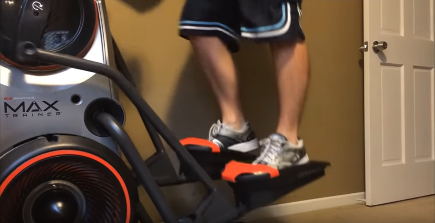 pickspy_com's tweet photo. If you are looking for an elliptical machine for your home, you can see the buying guide and top best elliptical for apartment reviews. Check It Out! 👉 https://t.co/ju2USDQiBF
#elliptical #pickspy #bestelliptical #ellipticalforapartment #bestellipticalforapartment #fitness 💪💪 https://t.co/1UgYQKjo4D