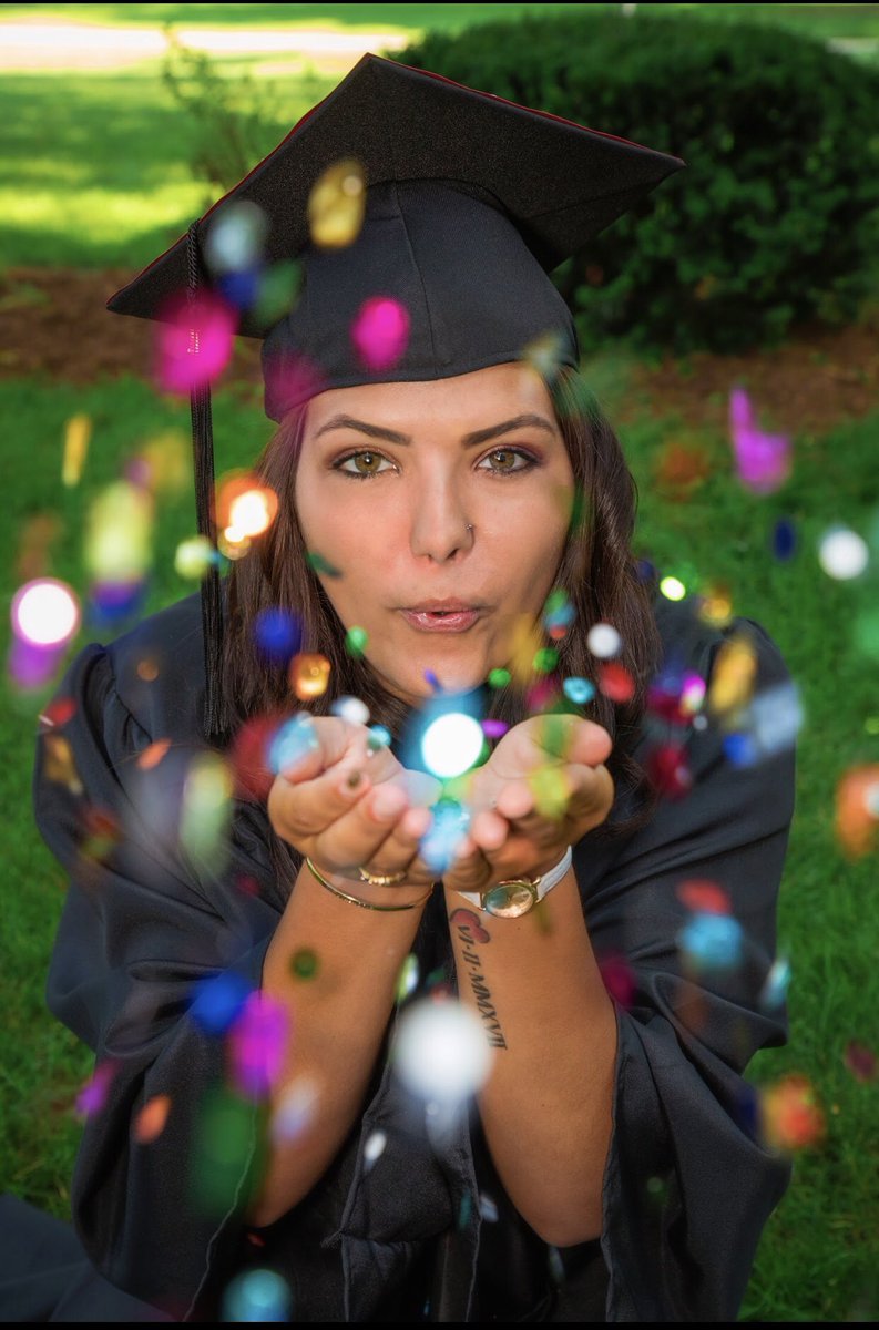 AutumnLaBoy's tweet photo. 4 1/2 years later...#UWMGRAD #CLASSOF2020 #BAPsych https://t.co/fa7sYQU9RK