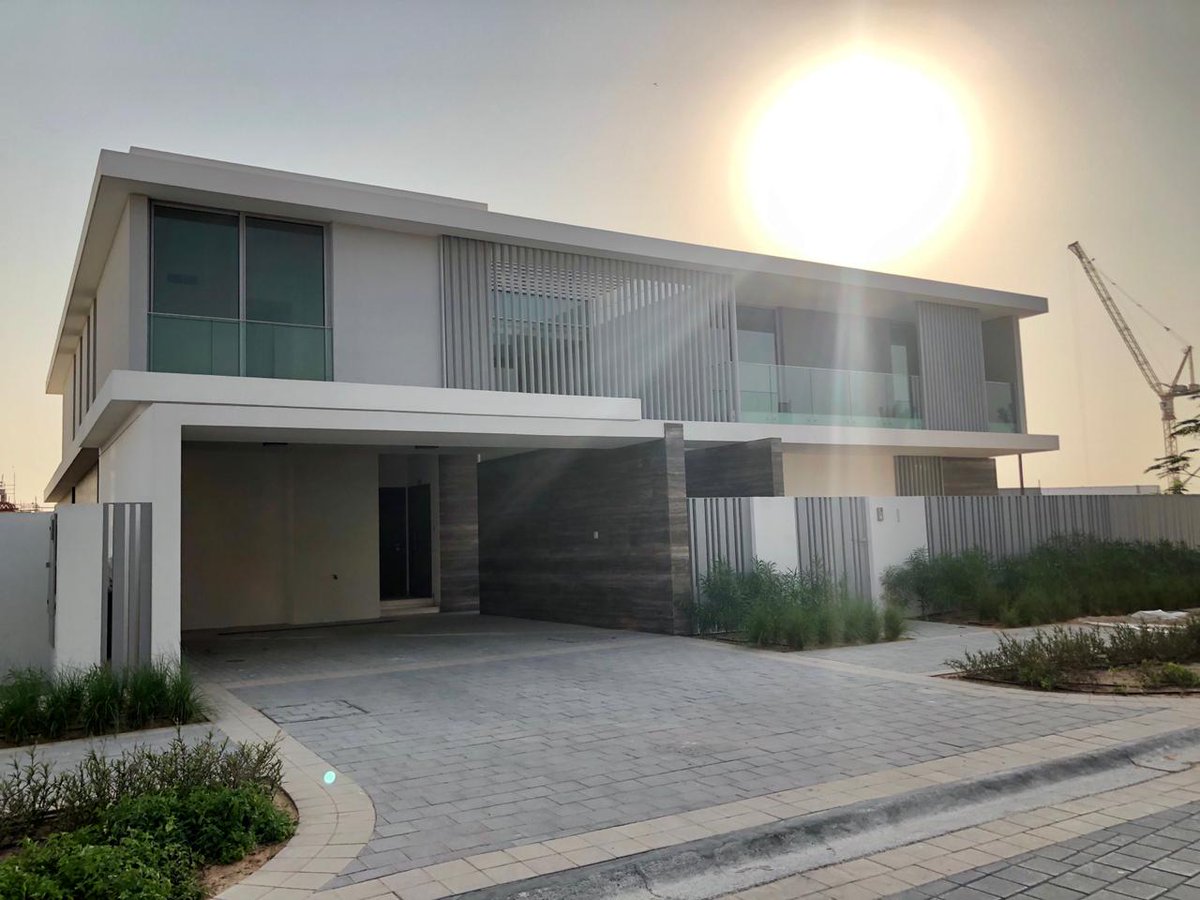 Eliteestates_ae's tweet photo. 7 Bedroom Villa on the golf course
Pay over 3 Years - دفعات على 3 سنوات

- Plot area: 12,978 ft2
- Villa area: 9,212 ft2 
Call / Whats app +971508492962
https://t.co/VimHD0Lc16
#emaardubai #dubai #dubairealestate #mydubai #emaar #golf #ksa #uae #dubaihillsestate #freehold https://t.co/O4NXDmElgY