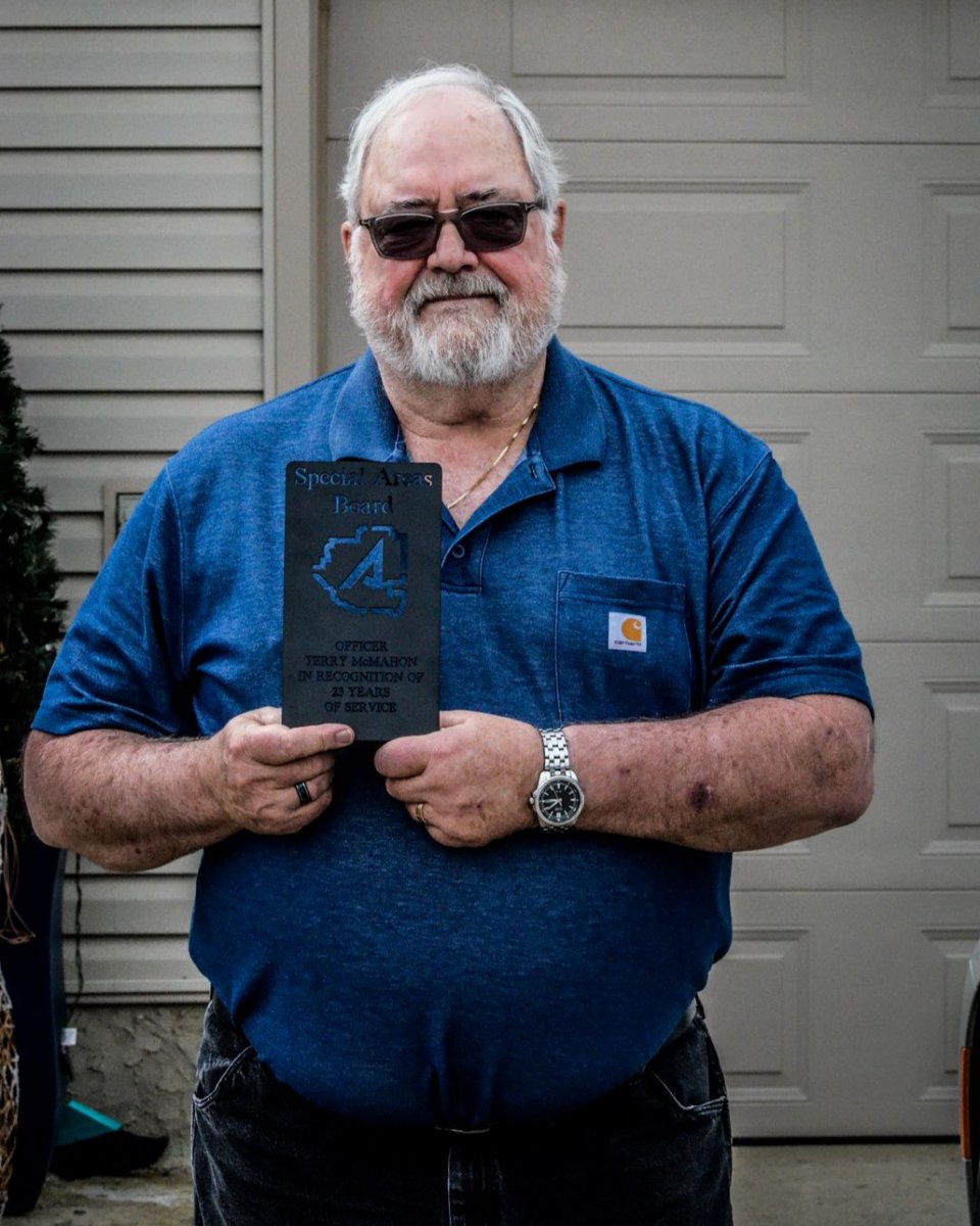 SpecialAreas's tweet image. There was quite a disturbance on April 30 in Consort as we celebrated Terry McMahon's well-earned retirement.

Members from protective services throughout the region joined staff to help (loudly) congratulate Terry on his 23+ years as a SAB Peace Officer. 

Congratulations Terry!