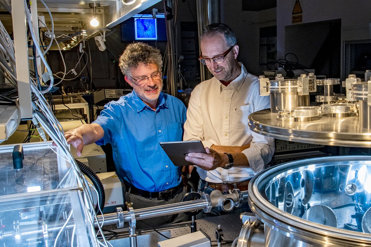 UoSChem_ChemEng's tweet photo. DETERMINED |

17yrs from @EPSRC #grant to #publishedpaper on how coherent Extreme #Ultraviolet light produces very detailed images of #neurons

…implications for better analysis of #Alzheimer’s 
👏👏👏 @unisouthampton Prof Frey and Dr Brocklesby

More: https://t.co/TCCc3il4V3? https://t.co/Tq7u0itwUq