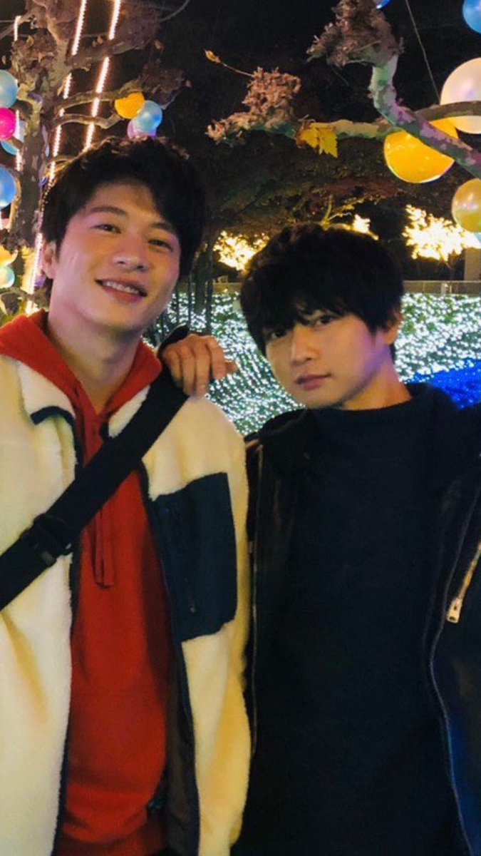 ルビー Ar Twitter それにしてもイルミネーション観に行ってた時の成瀬くん超絶可愛くないか 春田さん目線で考えたら そりゃあ可愛くてしょうがないだろう 2人が寮に帰った時のオフショット 役を離れた時の2人がラブラブ過ぎて余計に辛い 田中圭 千葉雄大