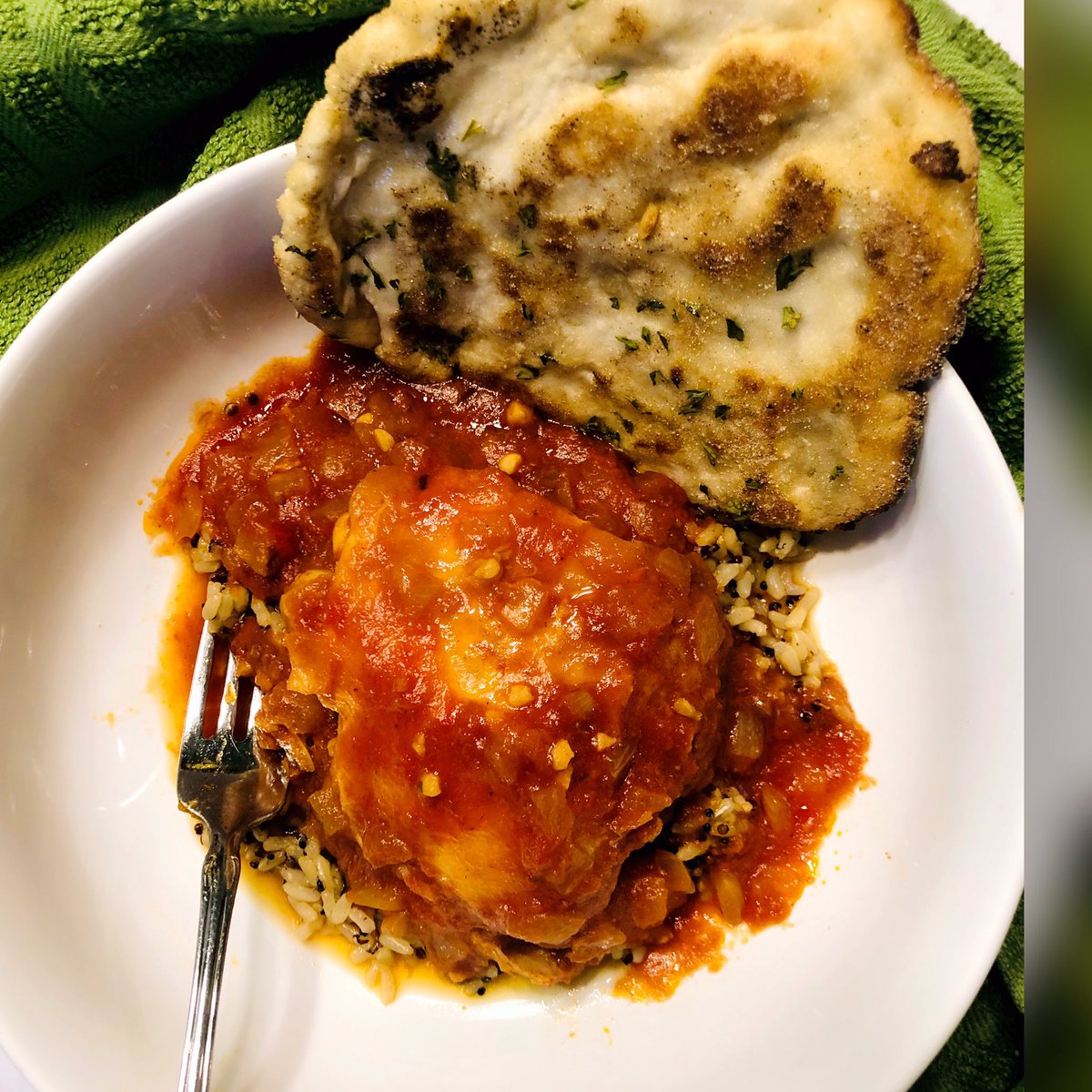 LaDonne's tweet photo. Loving Life and Living Yeast-Free: Slow Cooker Chicken Tikka Masala from WW https://t.co/Zp65BMNvaE
#ww #weightwatchers #blueplan #3points #slowcookers #slowcookerdinner #QuarantineCooking #chicken #chickentikkamasala @SeedsofChange #naan #yeastfreenaan https://t.co/9S0nWKwG6S