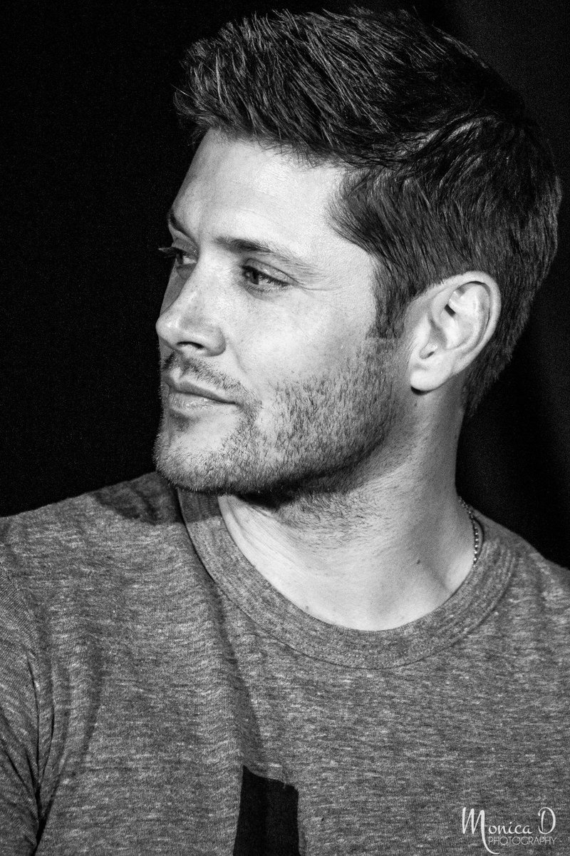Retweet if you love <a href="/JensenAckles/">Jensen Ackles</a> ❤