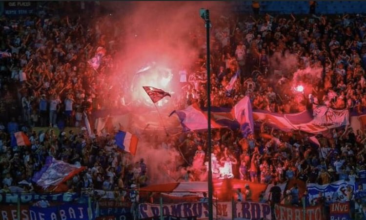 CaciqueMedina's tweet photo. Felices 121 años de una pasión cada día más grande. Gran abrazo a todos los que forman parte de la familia Tricolor! https://t.co/kju8VqZQXn