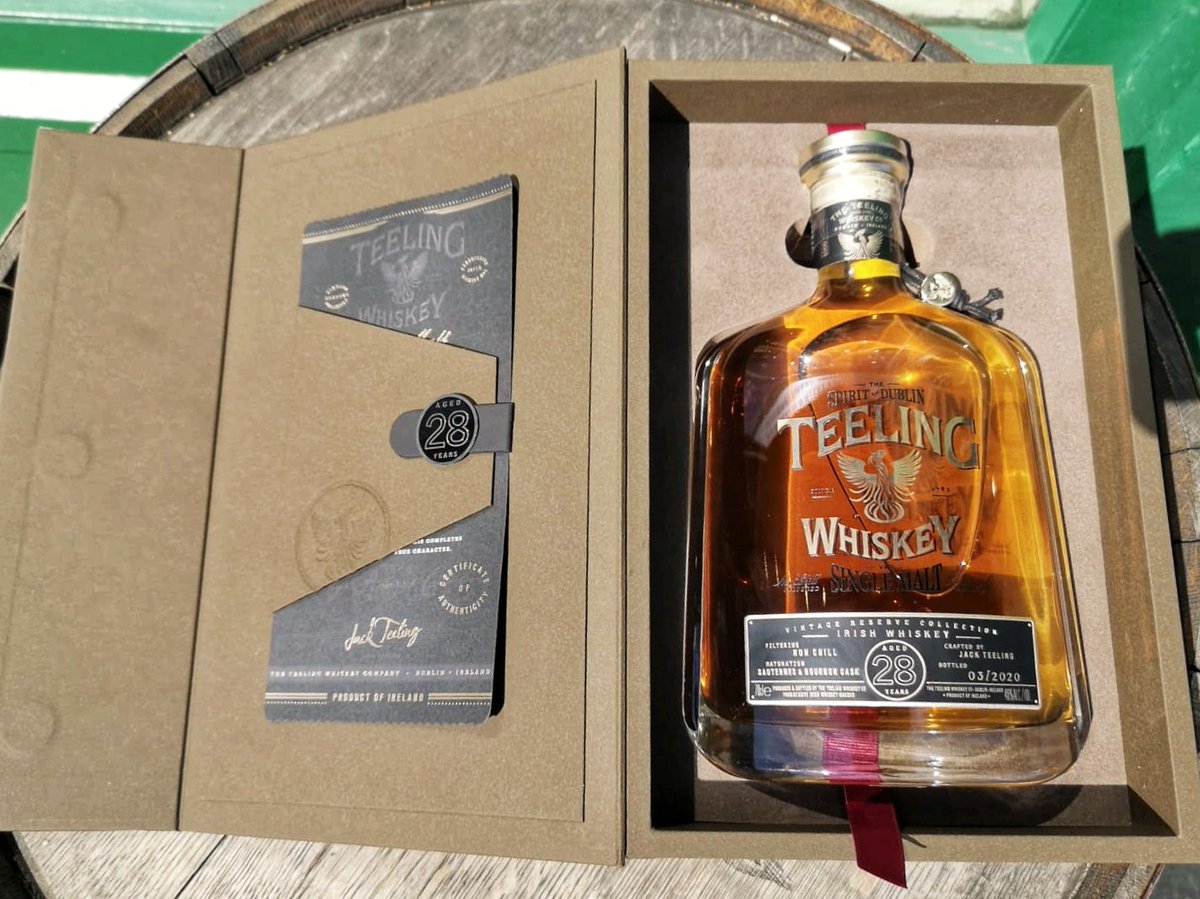 CelticWhiskeyCl's tweet photo. Remember folks if you like what you tasted and you want to treat yourself visit https://t.co/Yo6dJUeLxD #TeelingBrabazon3 #Teeling28 https://t.co/nILOwoQS2b