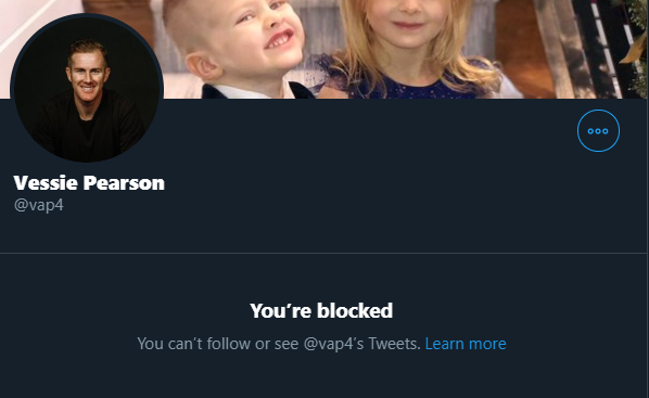 Alexwashere's tweet photo. The CEO of @Go_Aptive Vess Pearson (@vap4) has blocked me after I questioned why his pushy sales reps are doing D2D sales during a pandemic

- No masks
- No social distancing
- Disobeying my initial request the first time for no soliciting

1/ https://t.co/fOZvkzgtBI