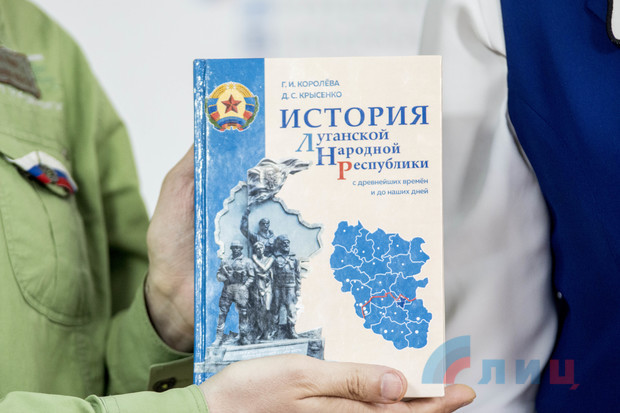 У зоні ООС від початку доби 7 обстрілів, втрат немає, - штаб - Цензор.НЕТ 6652