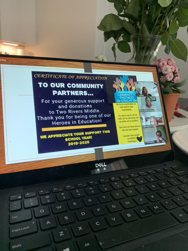 slovick2's tweet photo. Thanks @justliveready @2RiversMiddle partners for celebrating the AMAZING work you all have done through the tornado and COVID to support families beyond all circumstances. You rock!!!! @CommAchieves @DrWilliams711 @AnnaJShepherd @MetroSchools https://t.co/2eXj3sBYPB