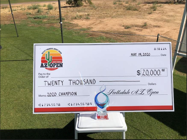 acaseofthegolf1's tweet photo. LIVE sports!!  Lets enjoy some live final round golf together.  Here is the check and the trophy they are playing for. Its basically the only sport going on in the world. Give it a RT if you enjoy it. 

https://t.co/JZdD3lf0s3 https://t.co/DDLpHzA1dN